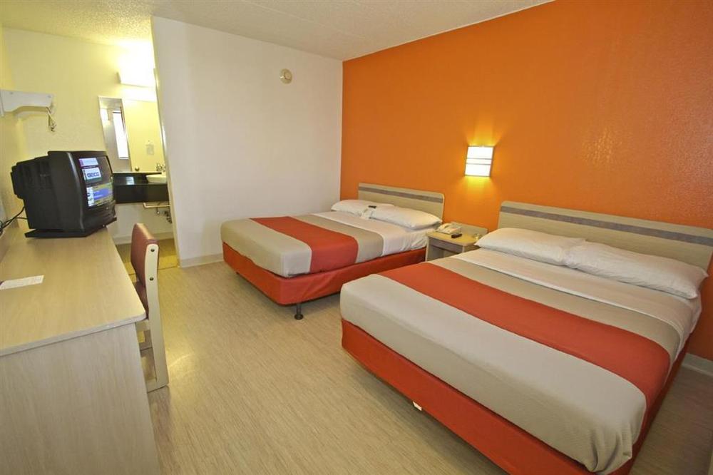 Motel 6 Chicago Southwest - Aurora Rom bilde