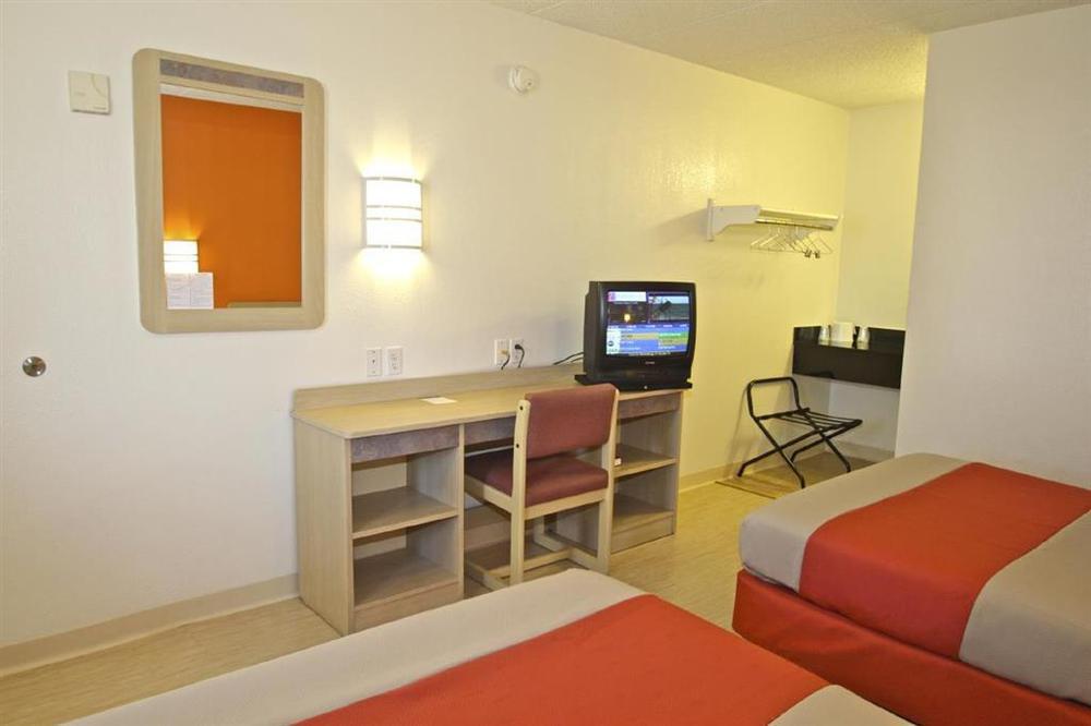 Motel 6 Chicago Southwest - Aurora Rom bilde